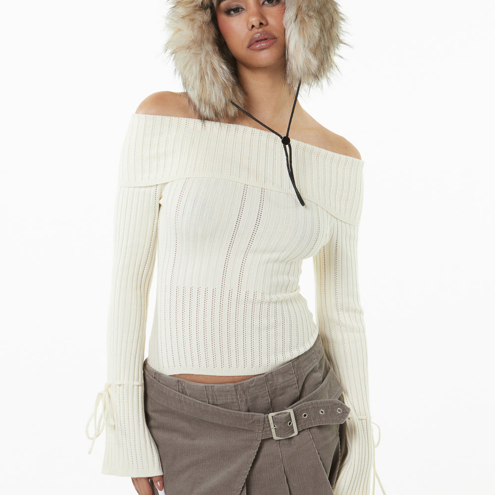 Nala Off-Shoulder Sweater